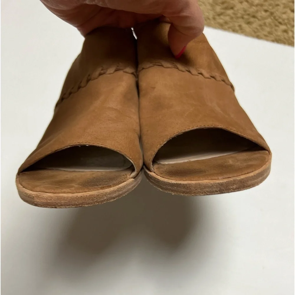 Eileen Fisher Vero Cuoio Leather Block heel Brown Size 9